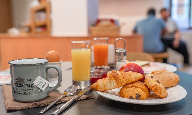 Hôtel Palais de l'Isle Annecy - Service Petit déjeuner